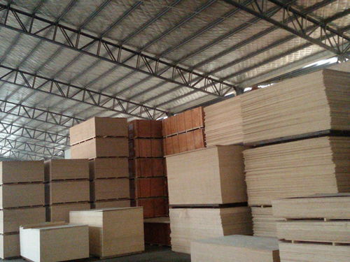 江西耐用胶合板批发直销价格与货源推荐 费县福一板材厂的供应链优势